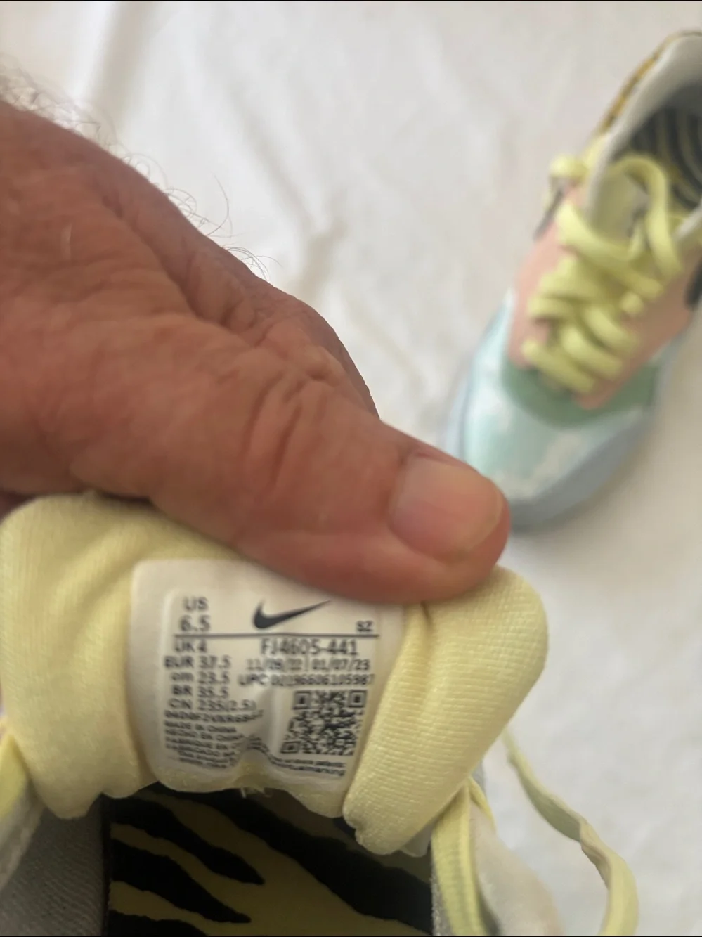 Nike Pastel Multi-Panel Sneakers with Yellow Laces AirMax 1 86RPM Spring Mix